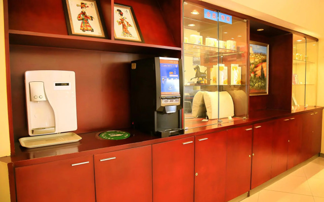 Hanting Hotel (Xi'an Jixiang Road)