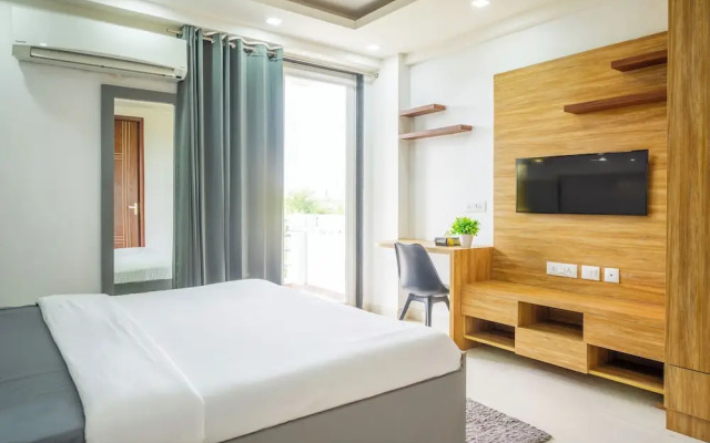 Housr 1RK & 1BHK Apartment Sector 28