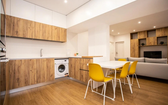 Luxury Picadeiro Apartment II by Rent4all