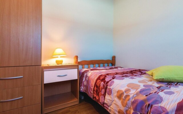 Beautiful Home in Betiga With Wifi and 2 Bedrooms