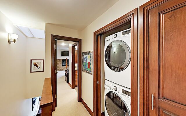 135 Aspen - 3 Br Townhouse