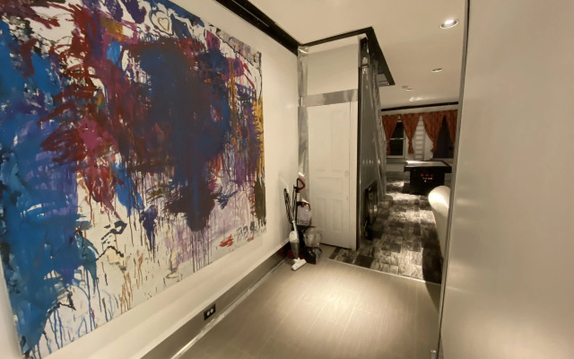 Stylish 4 bedroom home near Philadelphia