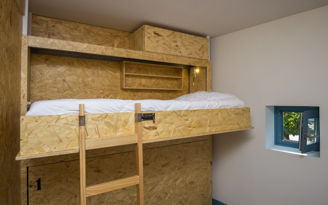 Des Arts- Guesthouse - Hostel