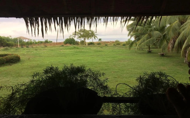 Coco Seaview Beach House