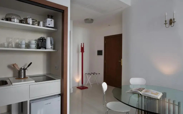 Corso Novara 5 Design Apartments