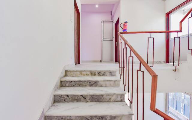 OYO JAI1273 Rayal Inn