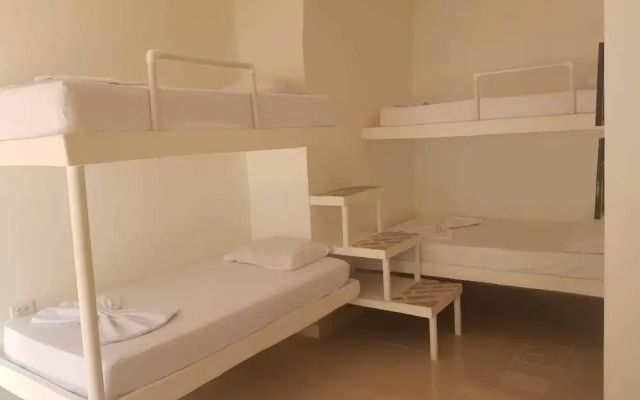 Hotel Playa Tiburon
