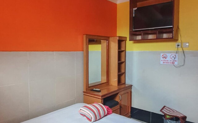 Homestay Gayatri Sawojajar near Univ. Negeri Malang Kampus 2 RedPartner