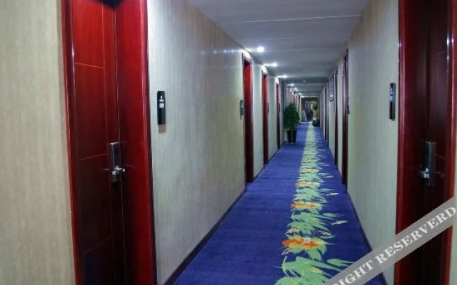 Holiday Inn Yong'an (Zhengzhou Economic Development Central Plaza Subway Station)