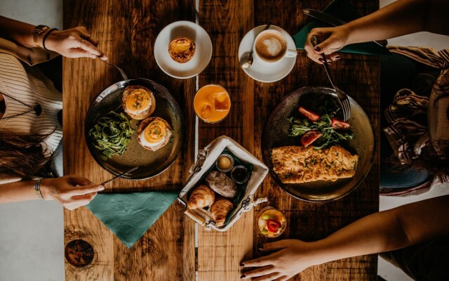 Selina Shared Secret Garden Lisbon