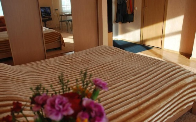 Апартаменты на Дальневосточной 144