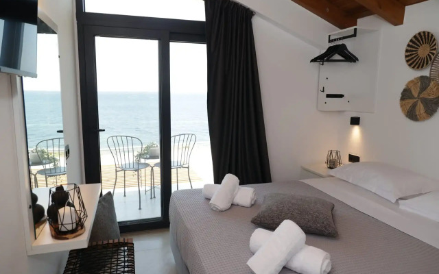 Saos Terra Suites