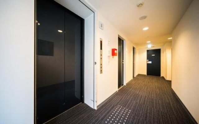 Super Hotel Subway Tanimachi 4-chome Exit 6