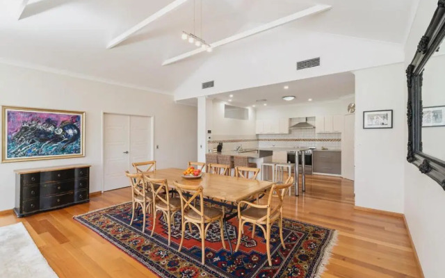 The Lodge - Dunsborough