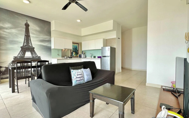 Afiniti Residences Medini by Stayrene