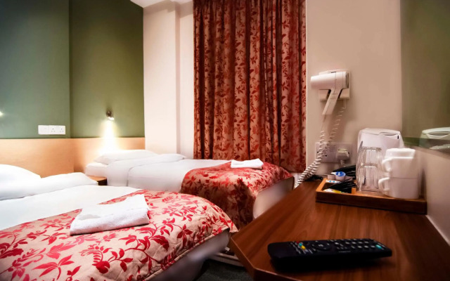 Westbury Hotel