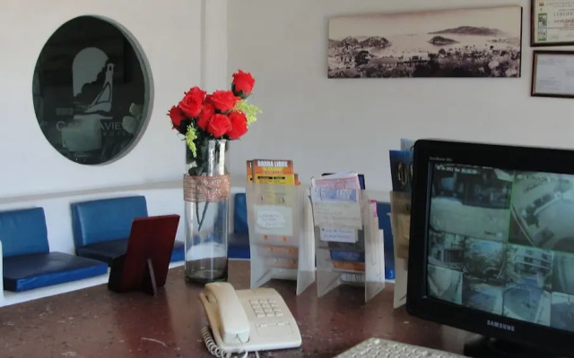 Caleta View Hotel and Bungalows