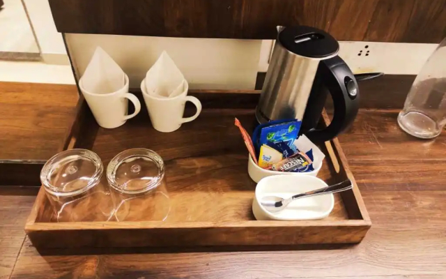 The Pavillion Hotel