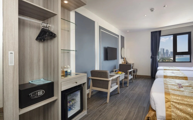 Ruby Hotel
