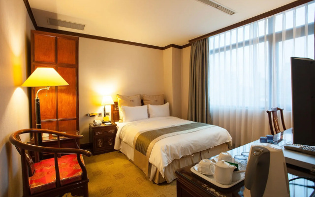 Rich Garden Hotel