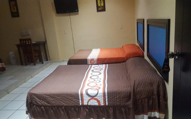Hotel Río Maya