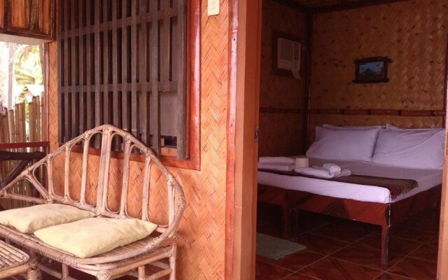 Talindak Beach Cottages