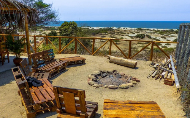 Biosfera Coworking Beach Hostel