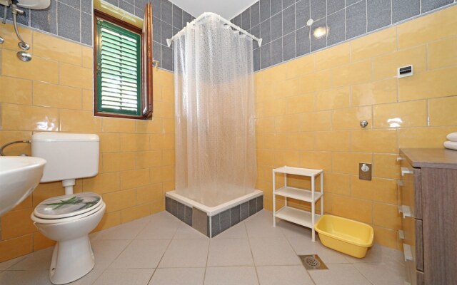 One-Bedroom Apartment in Vodice