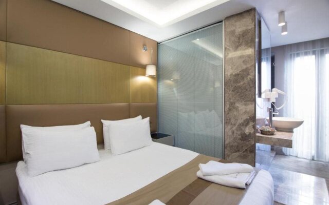 GK Regency Suites