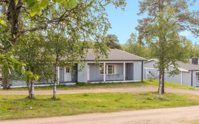 Saariseläntie 8 d 7