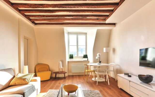 Luxury apartment - Place des Victoires