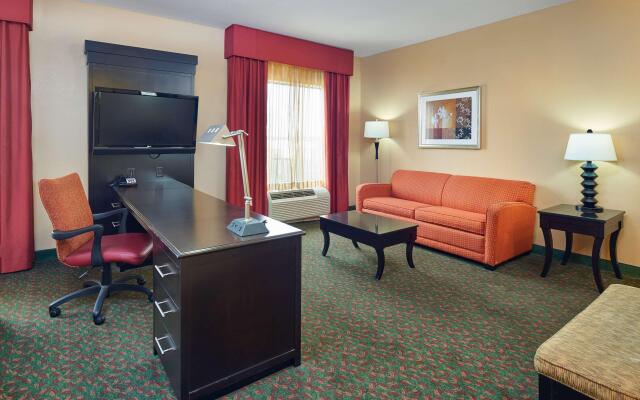 Hampton Inn & Suites Waco-South