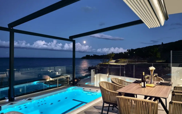 Blue View Villa