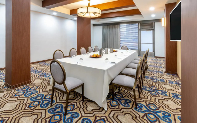 Hotel Andaluz Albuquerque, Curio Collection by Hilton