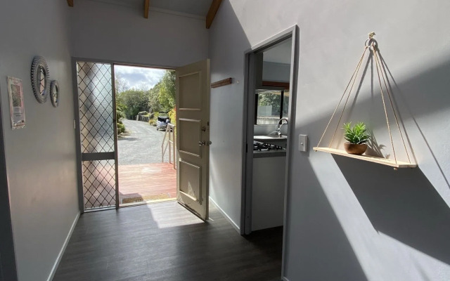 Motuoapa Bay Motel
