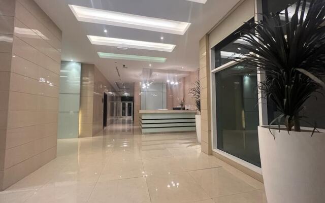 White luxury Suite hotel