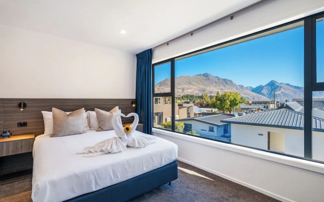 Luxe Suites and Apartments
