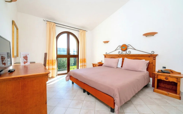 Hotel Ribot with pool in Arborea