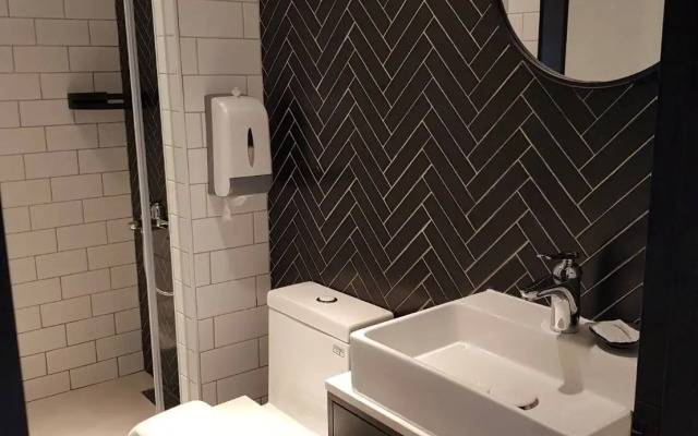 Hido Hotel I