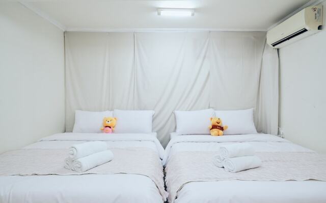 MYEONGDONG Station 2Min HOUSE