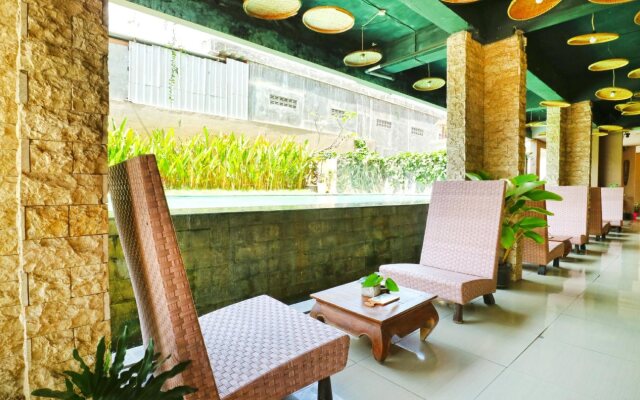 KOI Hotel & Residence