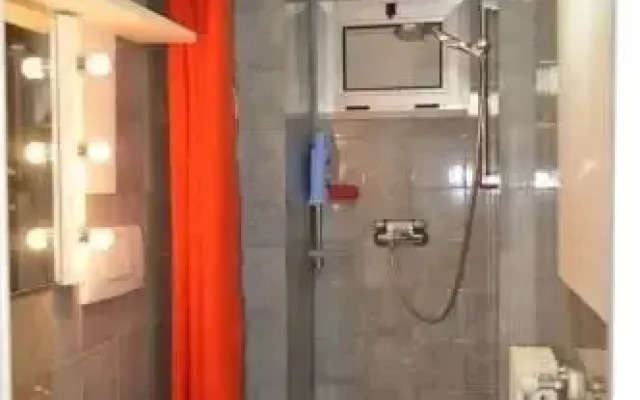 Marine B&B