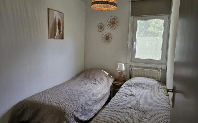 Bungalow in Park With Fenced Garden