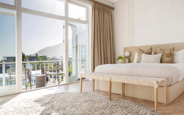 The Clarendon - Fresnaye