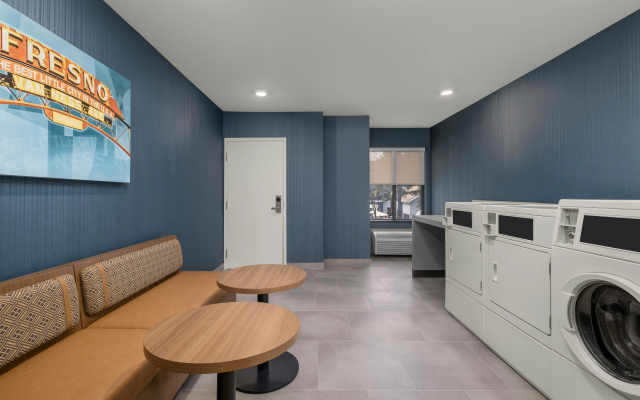 Homewood Suites by Hilton Fresno