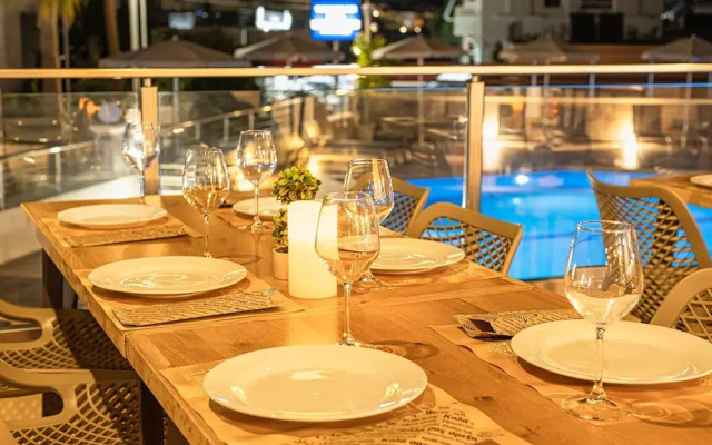 Theos village apartments