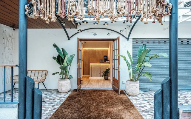 Sweet Lloret Suites