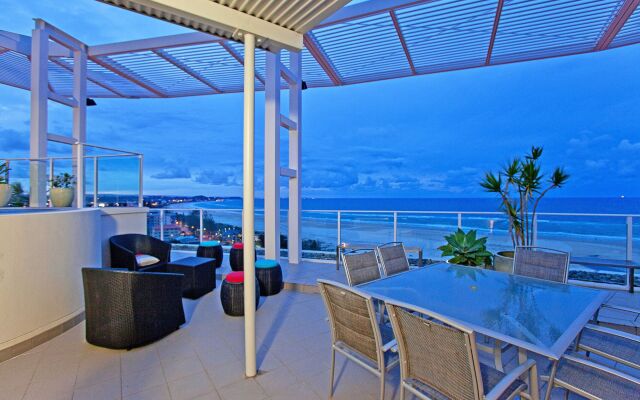 Kirra Surf Apartments