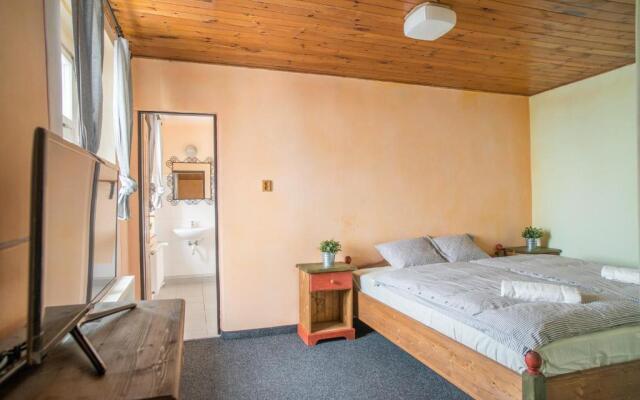 Hotel Plešivec