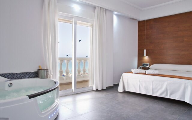 Hotel Los Delfines